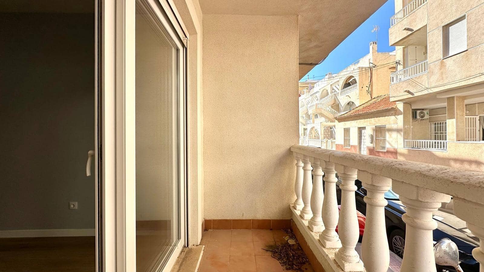 2 soveværelse Lejlighed til salg i Torrevieja - € 164.900 (Ref: 10009730)