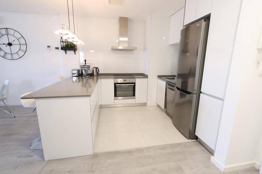 2 soveværelse Lejlighed til salg i Orihuela Costa med swimmingpool garage - € 289.000 (Ref: 10009736)