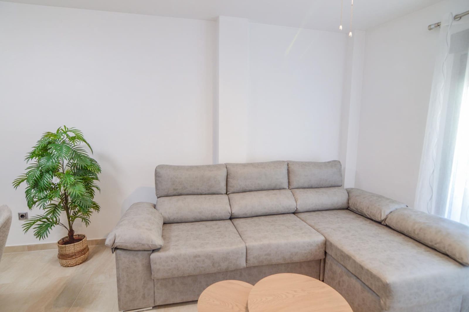 2 soveværelse Lejlighed til salg i Torrevieja med garage - € 209.900 (Ref: 10009737)