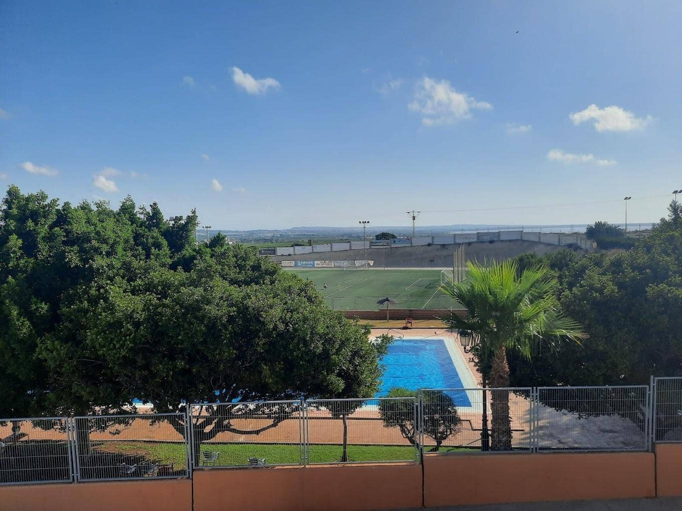 Apartamento de 3 habitaciones en San Miguel de Salinas en venta con piscina - 143.000 € (Ref: 10009741)
