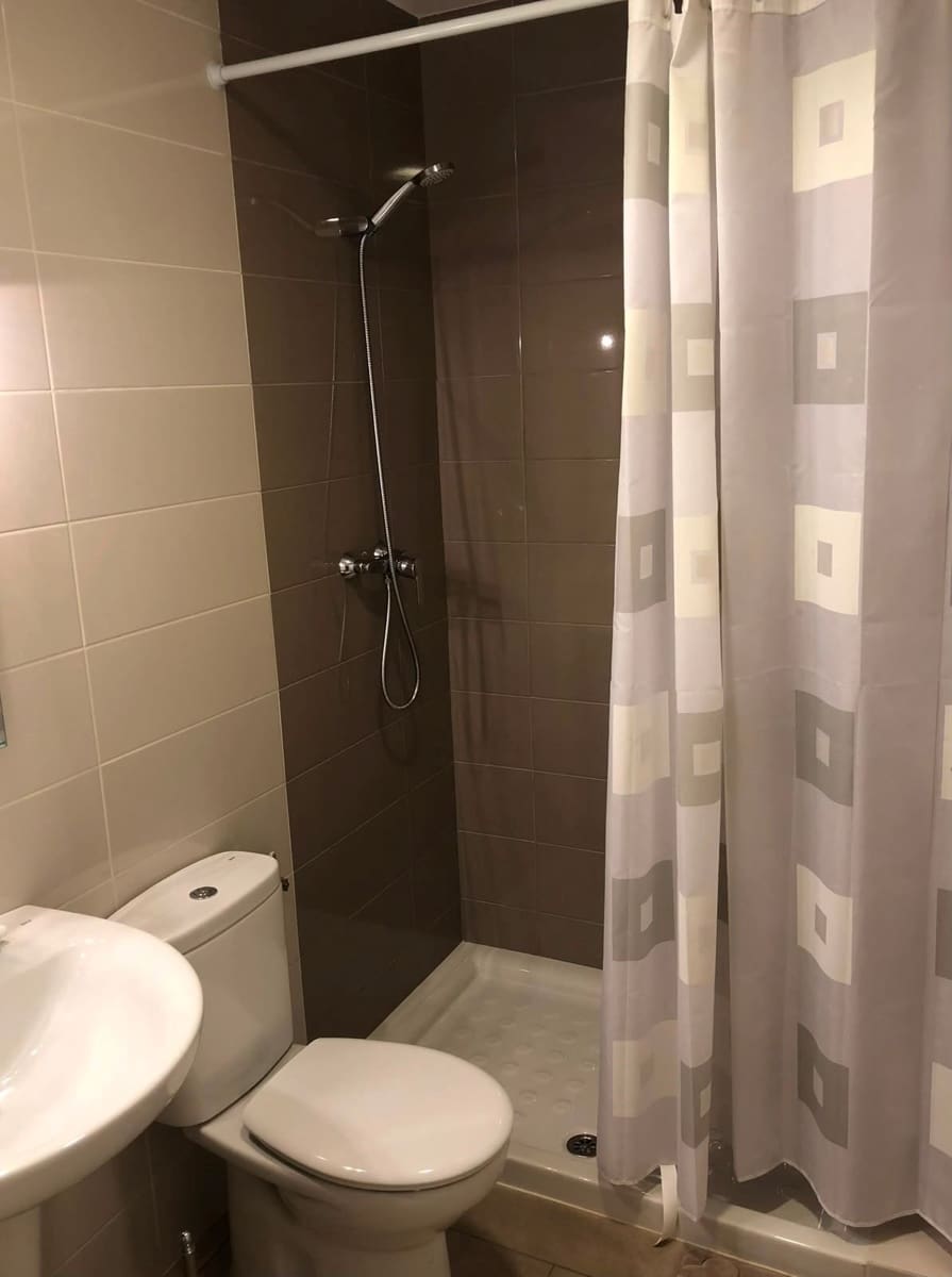 2 soveværelse Lejlighed til salg i Torrevieja med swimmingpool - € 259.000 (Ref: 10024408)