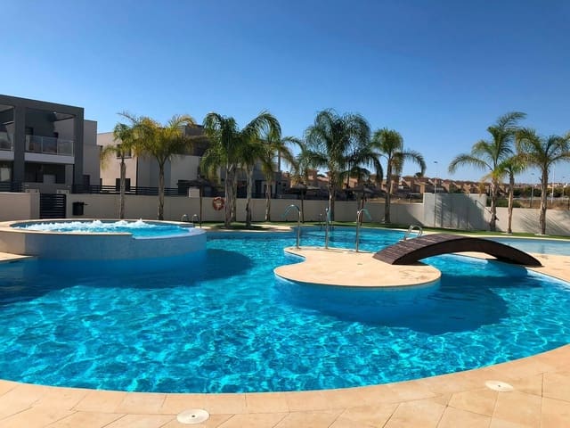 2 soveværelse Lejlighed til salg i Nueva Torrevieja, Torrevieja med swimmingpool - € 259.000 (Ref: 10024408)