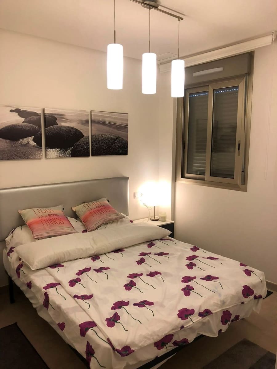 2 soveværelse Lejlighed til salg i Torrevieja med swimmingpool - € 259.000 (Ref: 10024408)
