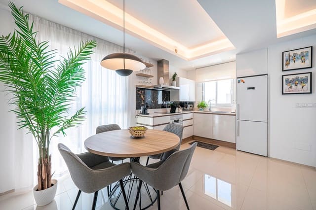 2 makuuhuone Kattohuoneisto myytävänä paikassa Ciudad Quesada, Rojales mukana uima-altaan - 329 900 € (Ref: 10024414)
