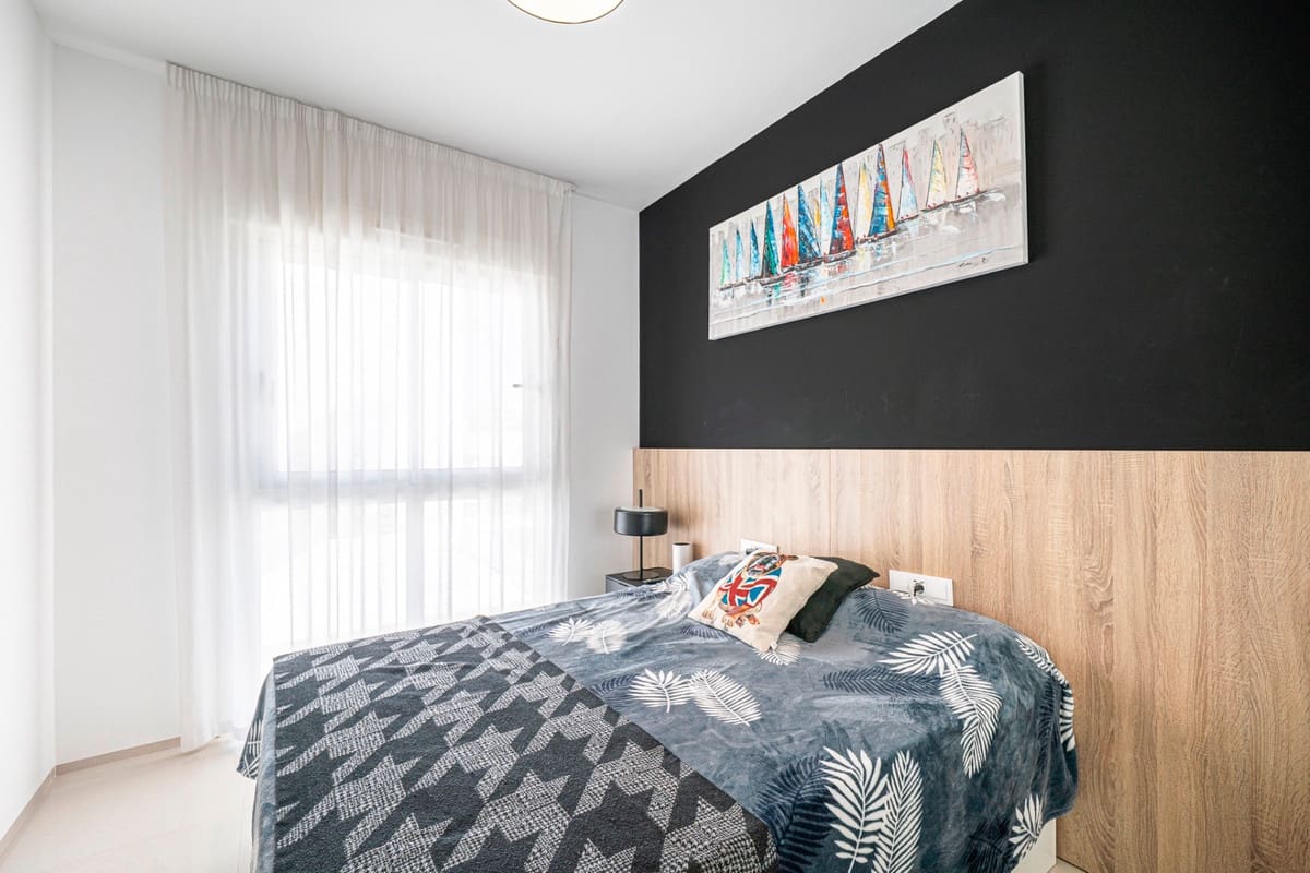 2 makuuhuone Kattohuoneisto myytävänä paikassa Rojales mukana uima-altaan - 329 900 € (Ref: 10024414)