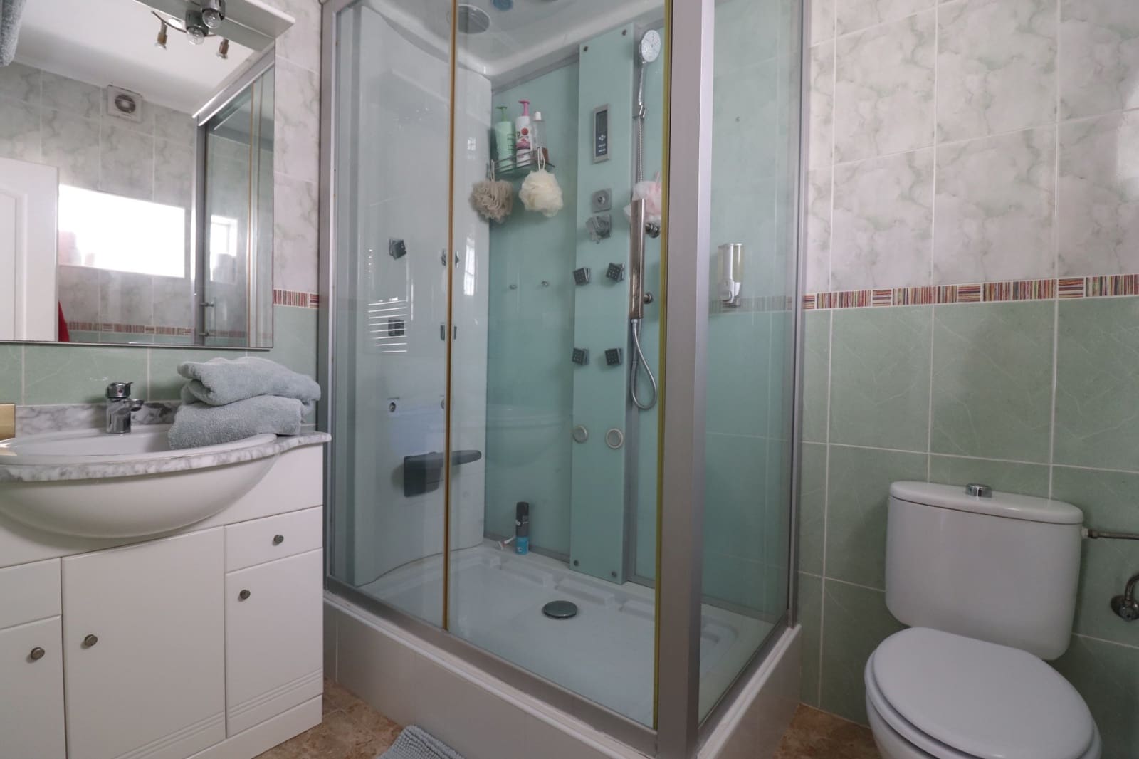 4 sovrum Villa till salu i Benimar med pool garage - 390 000 € (Ref: 10028955)