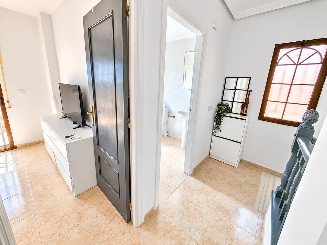 2 bedroom Villa for sale in Villamartin with pool garage - € 217,950 (Ref: 10028960)