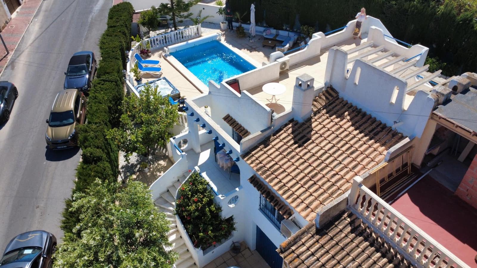 2 makuuhuone Paritalo myytävänä paikassa Torrevieja mukana uima-altaan 
autotalli - 420 000 € (Ref: 10038481)