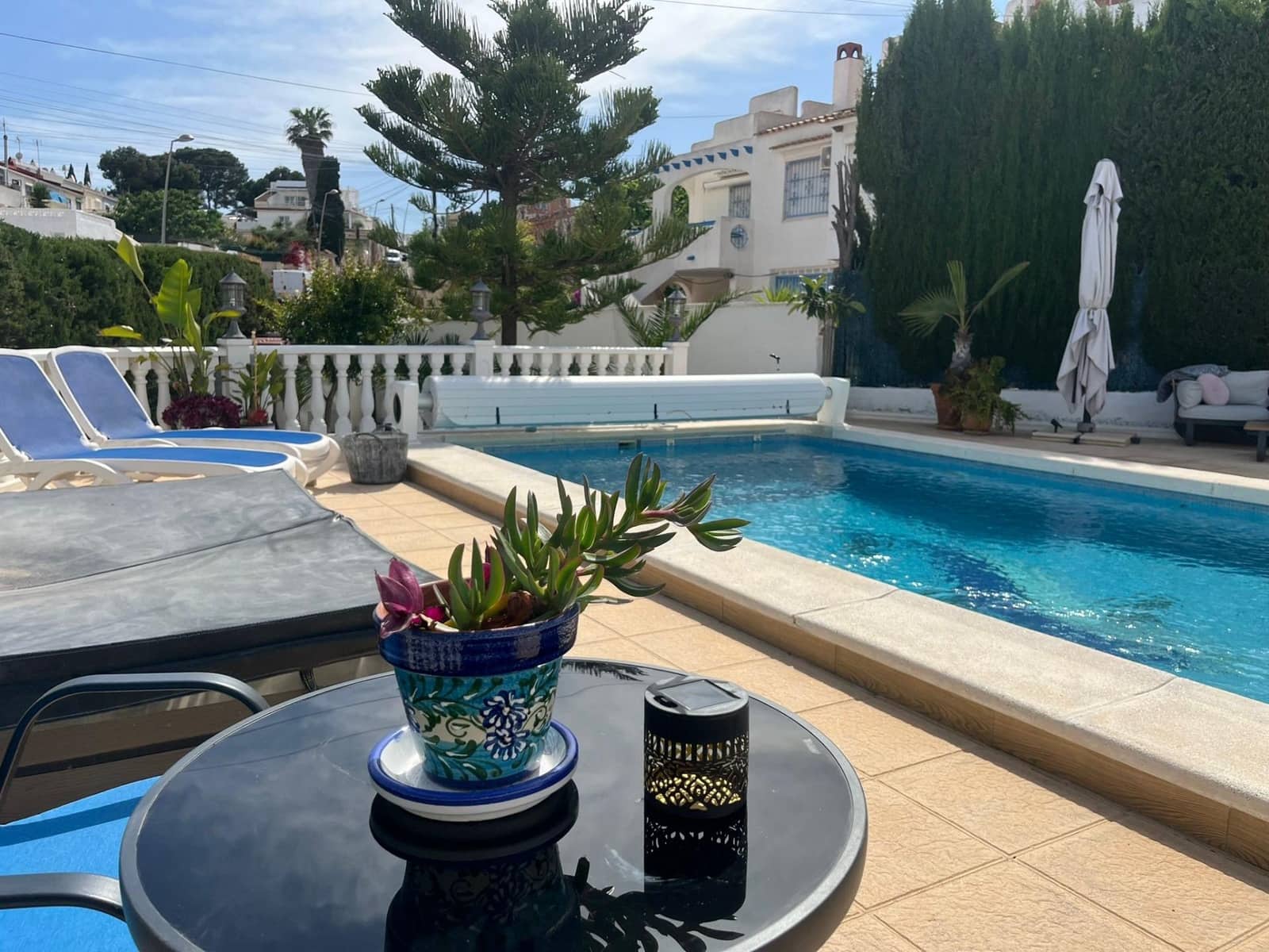 2 makuuhuone Paritalo myytävänä paikassa Torrevieja mukana uima-altaan 
autotalli - 420 000 € (Ref: 10038481)