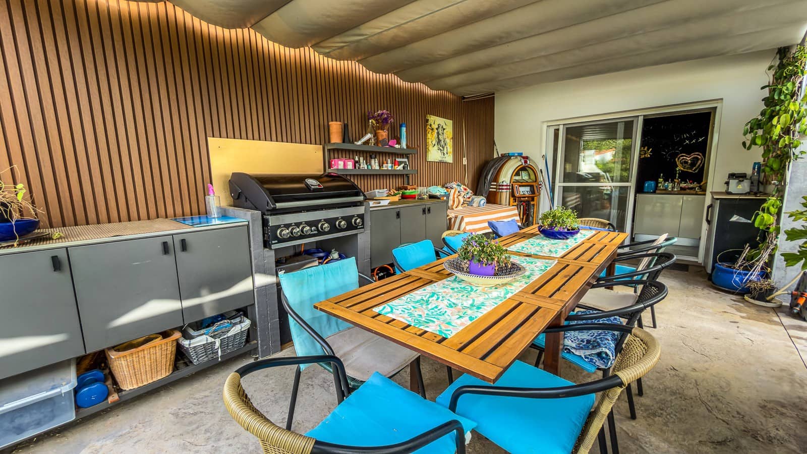 2 makuuhuone Huvila myytävänä paikassa Torrevieja mukana uima-altaan - 465 000 € (Ref: 10038487)