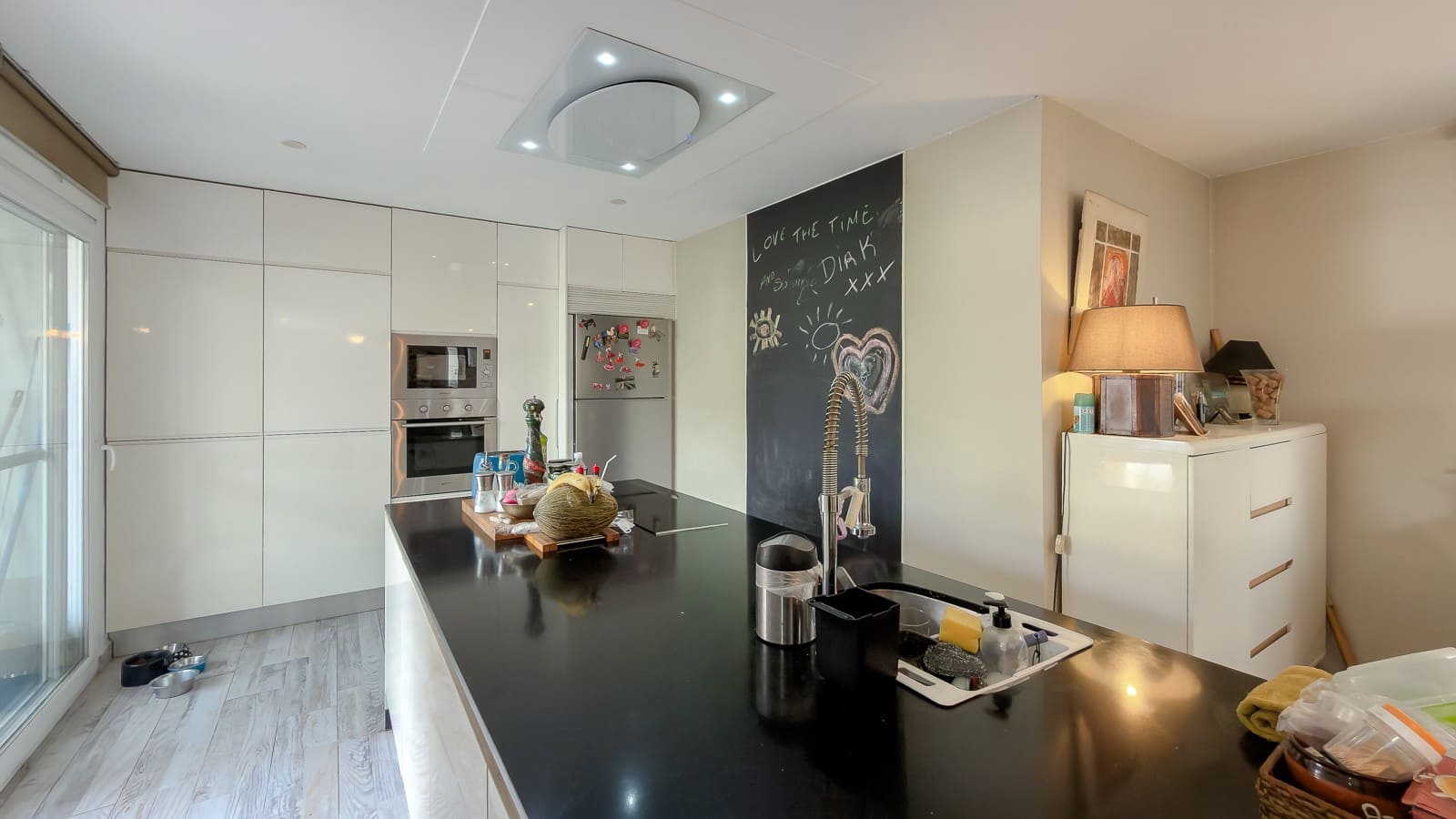 2 makuuhuone Huvila myytävänä paikassa Torrevieja mukana uima-altaan - 465 000 € (Ref: 10038487)
