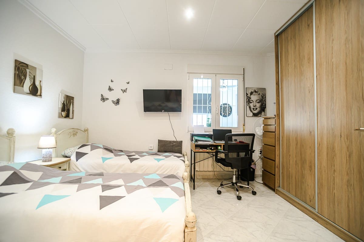 3 soveværelse Villa til salg i La Marina med swimmingpool garage - € 525.000 (Ref: 10038489)