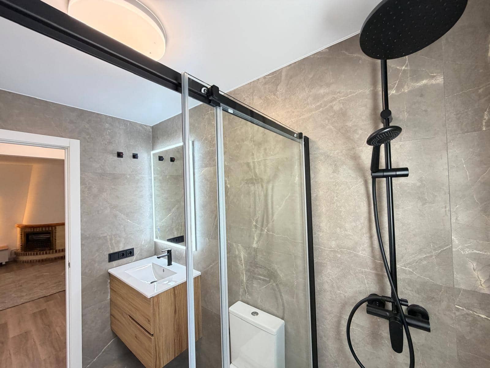Casa de 2 habitaciones en Torrevieja en venta con piscina garaje - 249.900 € (Ref: 10038525)