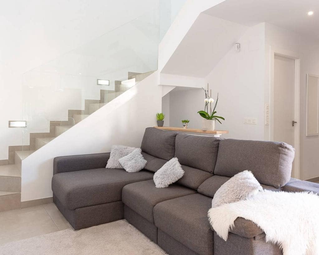 4 bedroom Villa for sale in Benijofar with pool garage - € 480,000 (Ref: 10041471)