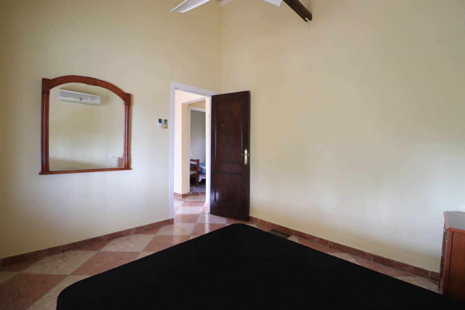 4 sypialnia Finka/Dom wiejski na sprzedaż w Heredades z basenem garażem - 289 000 € (Ref: 10047618)