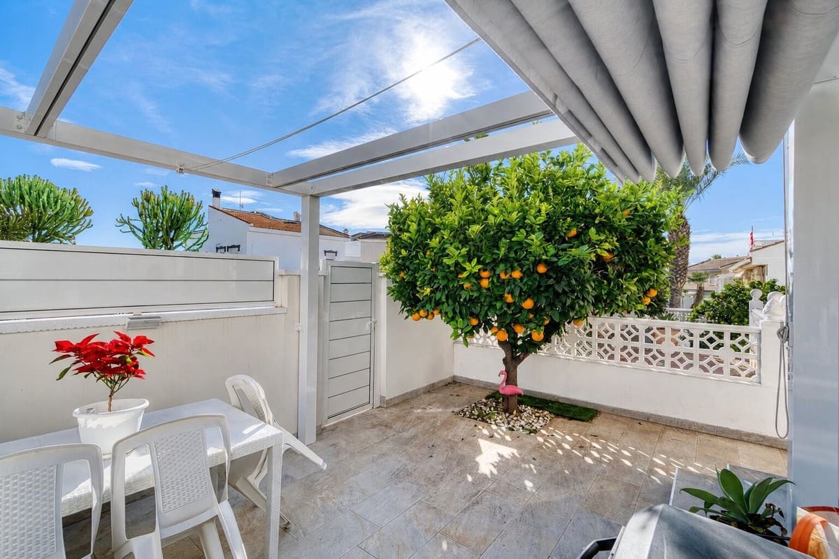2 quarto Casa em Banda para venda em Benijofar com piscina - 205 000 € (Ref: 10047621)