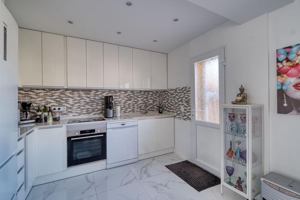2 quarto Casa em Banda para venda em Benijofar com piscina - 205 000 € (Ref: 10047621)
