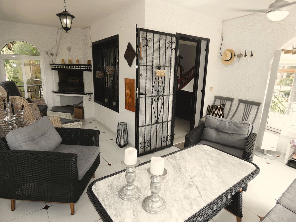 3 soverom Villa til salgs i Orihuela med svømmebasseng - € 320 000 (Ref: 10047625)