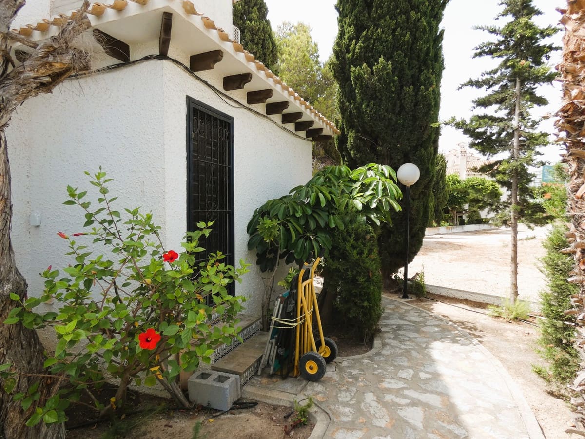 3 soverom Villa til salgs i Orihuela med svømmebasseng - € 320 000 (Ref: 10047625)