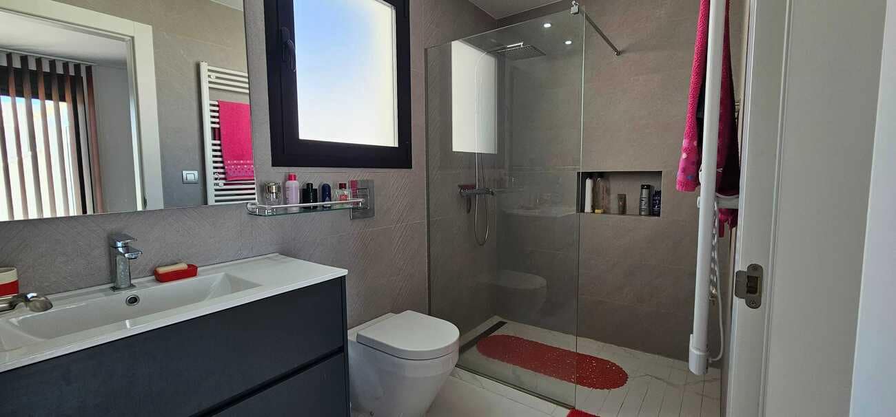 3 bedroom Villa for sale in Los Montesinos with pool garage - € 420,000 (Ref: 10047631)