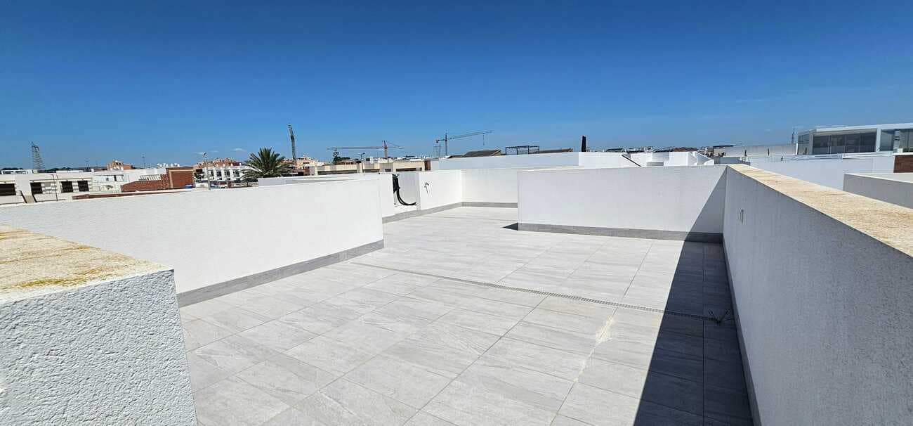 3 bedroom Villa for sale in Los Montesinos with pool garage - € 420,000 (Ref: 10047631)