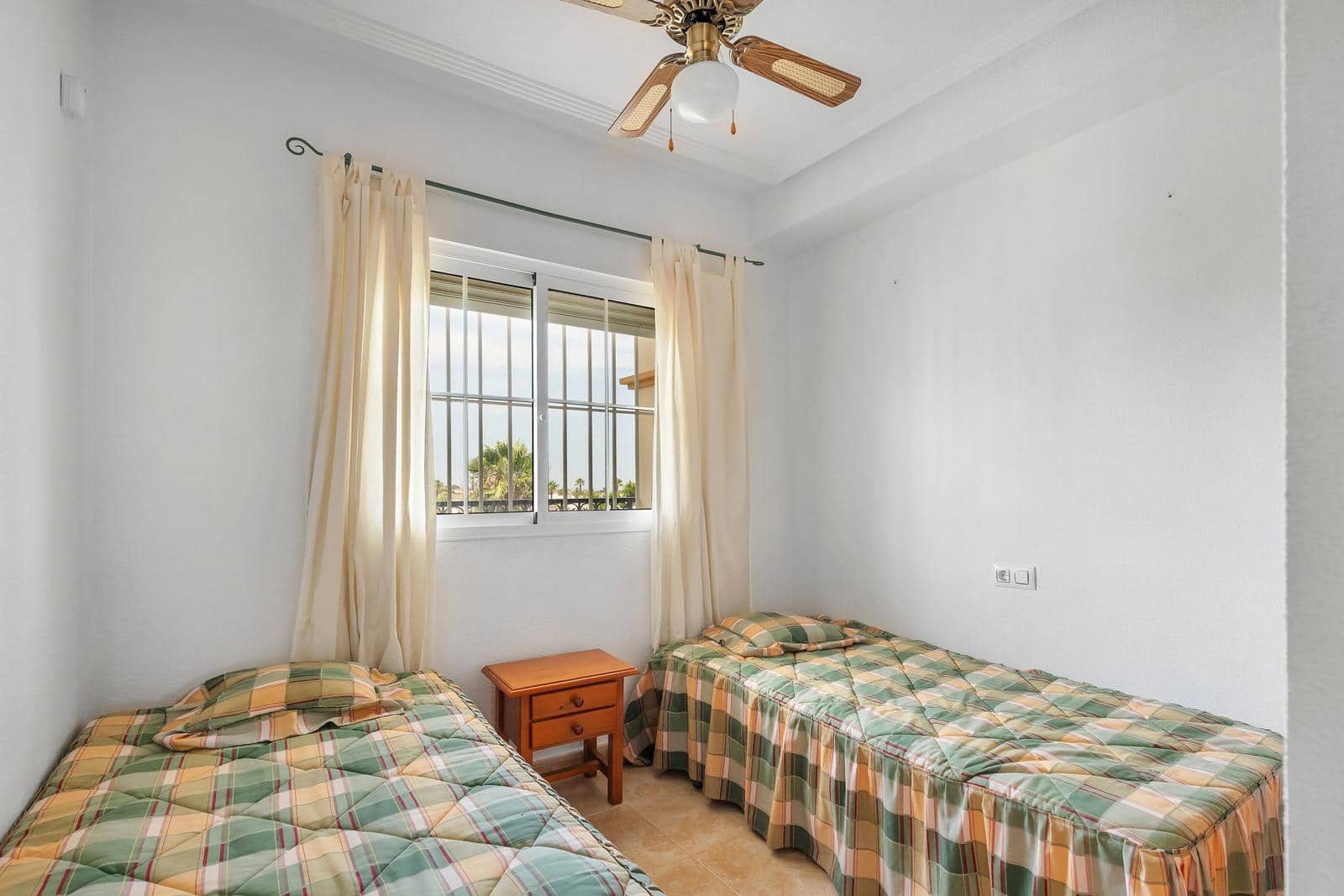 2 sypialnia Apartament na sprzedaż w Orihuela Costa z basenem - 175 000 € (Ref: 10050390)