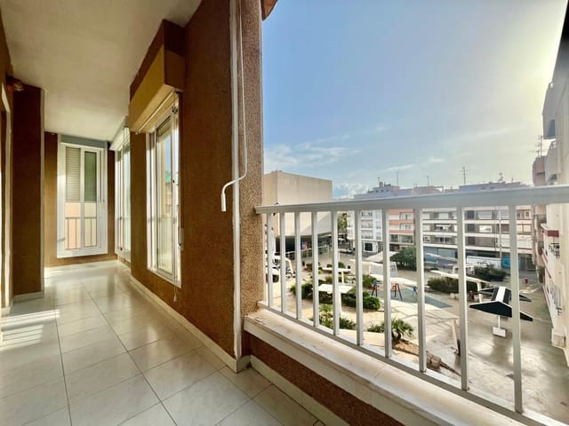 3 chambre Appartement à vendre à Centro - Muelle Pesquero, Torrevieja - 234 000 € (Ref: 10050395)