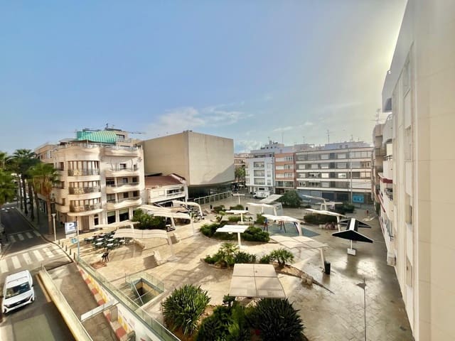 3 chambre Appartement à vendre à Centro - Muelle Pesquero, Torrevieja - 234 000 € (Ref: 10050395)