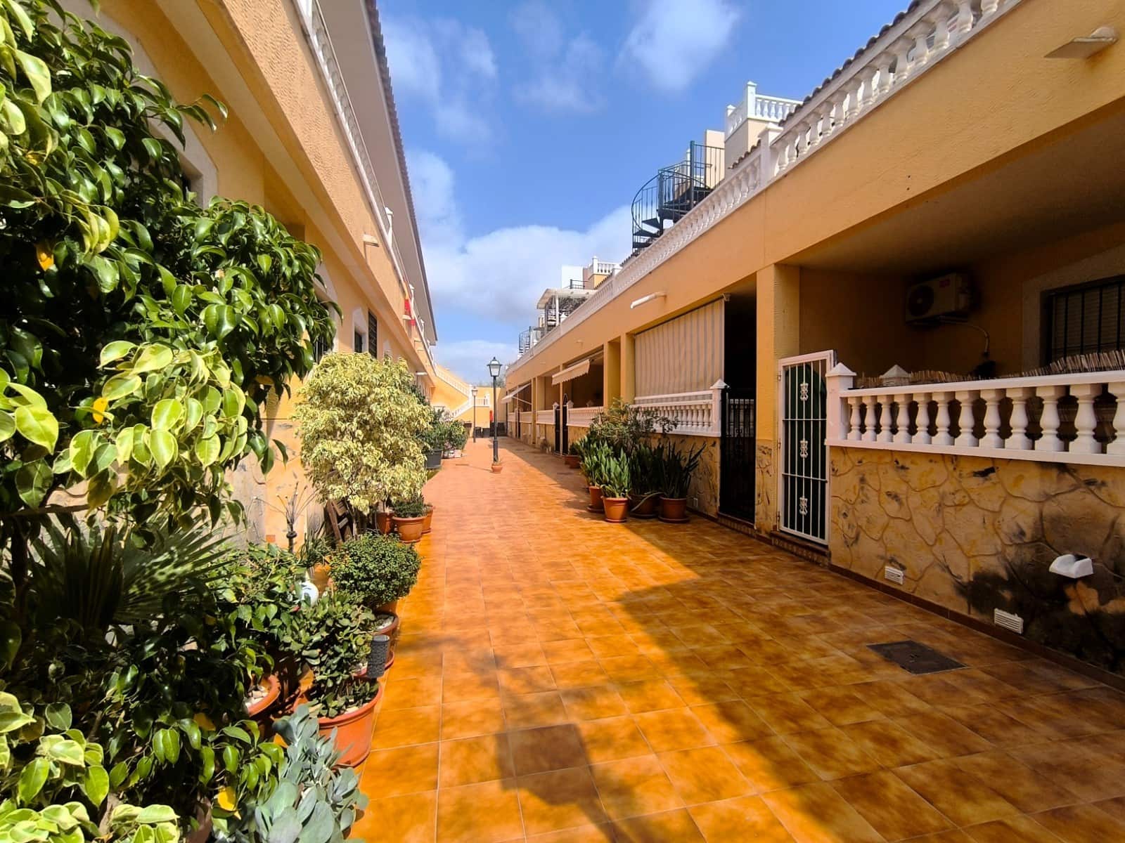 2 Zimmer Apartment zu verkaufen in Orihuela - 95.000 € (Ref: 10050409)