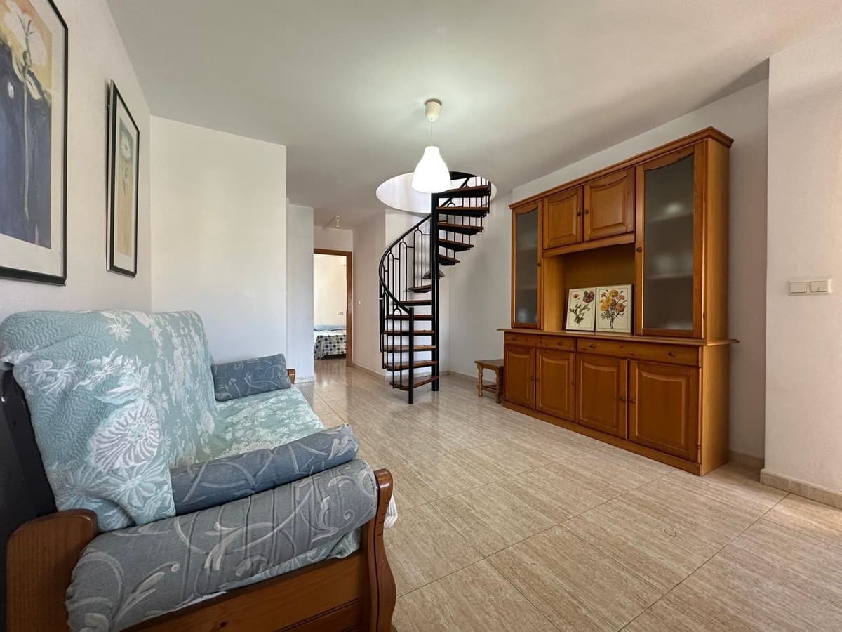 2 bedroom Apartment for sale in Los Alcazares - € 159,900 (Ref: 10050413)
