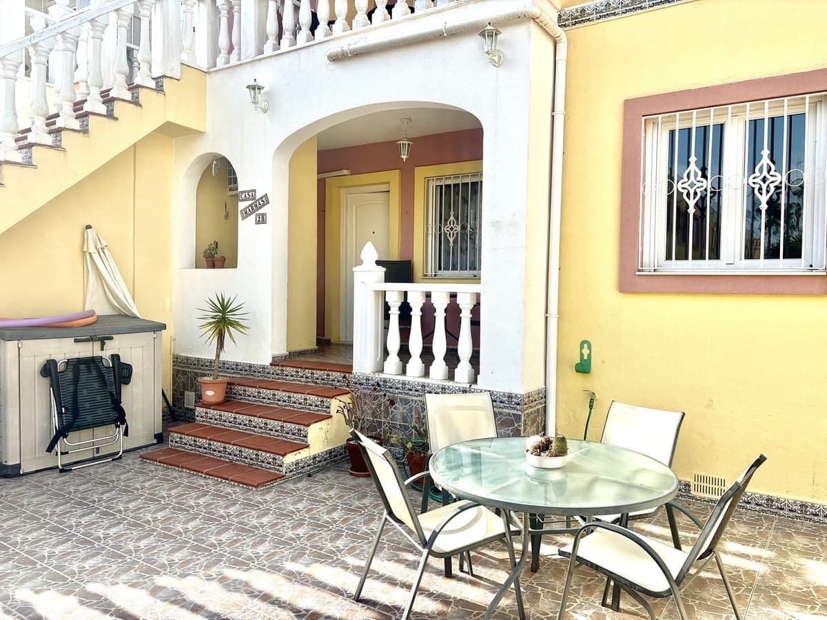 2 soveværelse Lejlighed til salg i Orihuela med swimmingpool garage - € 189.000 (Ref: 10050419)