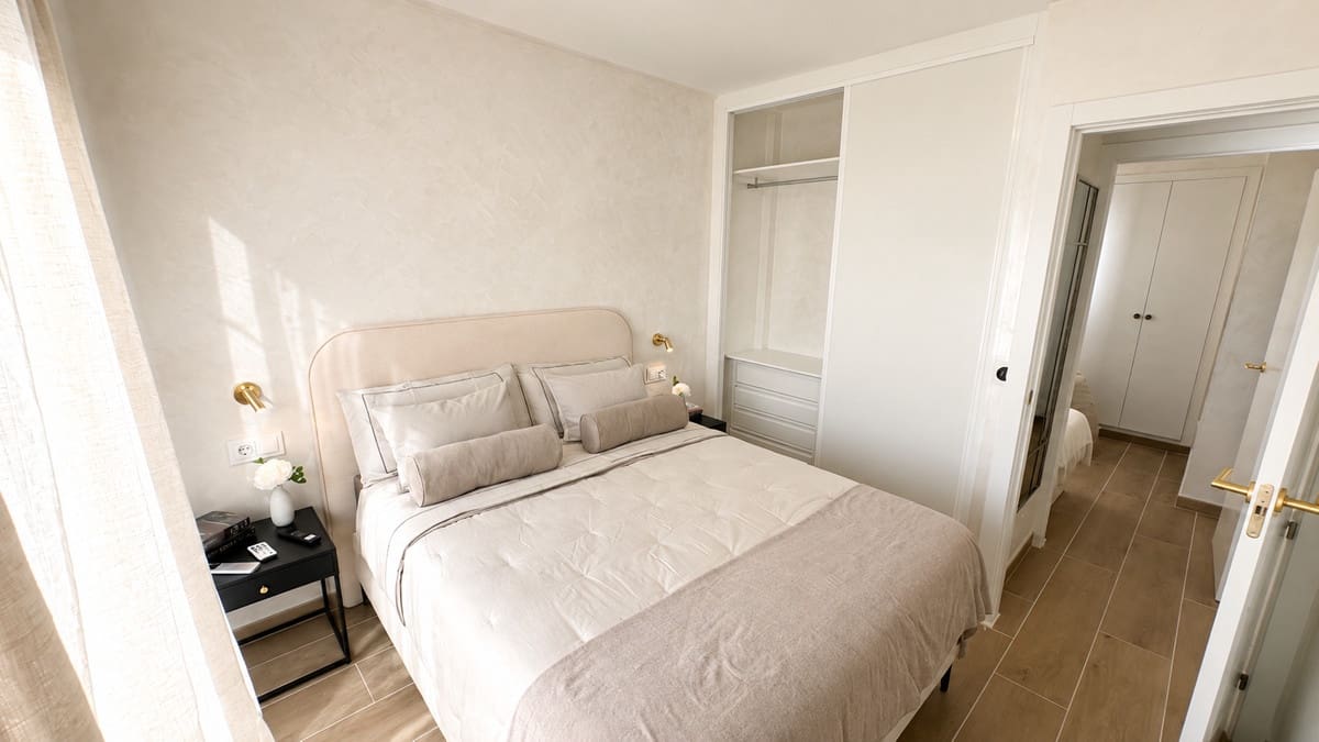 2 sovrum Takvåning till salu i Torrevieja med pool - 159 995 € (Ref: 10050422)