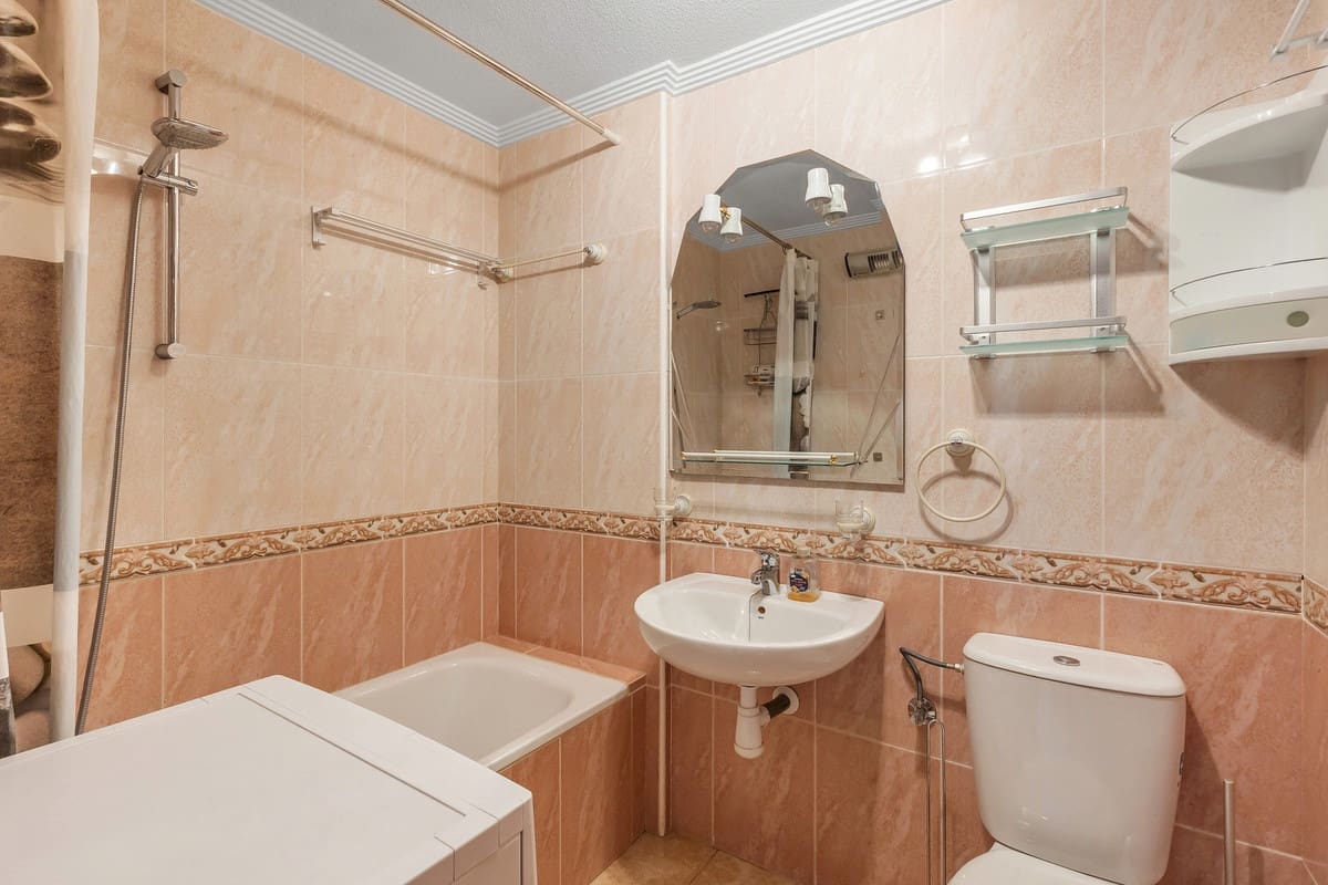 2 soverom Leilighet til salgs i Villamartin med svømmebasseng - € 175 000 (Ref: 10050424)