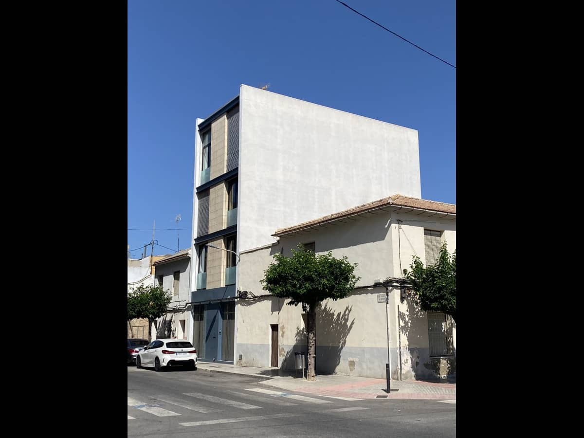 4 bedroom Townhouse for sale in Almoradi with garage - € 495,000 (Ref: 10050425)