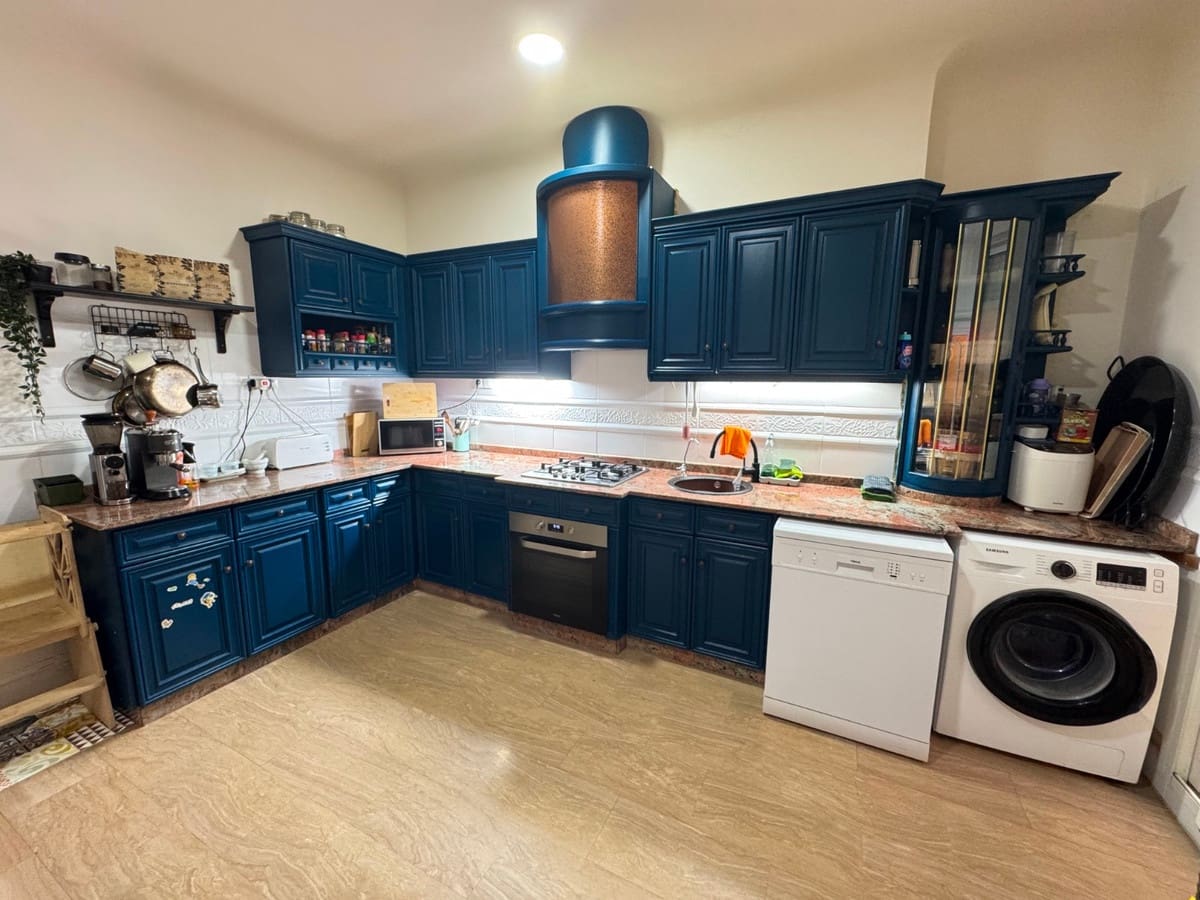 5 sovrum Lägenhet till salu i Guardamar del Segura - 349 000 € (Ref: 10050430)