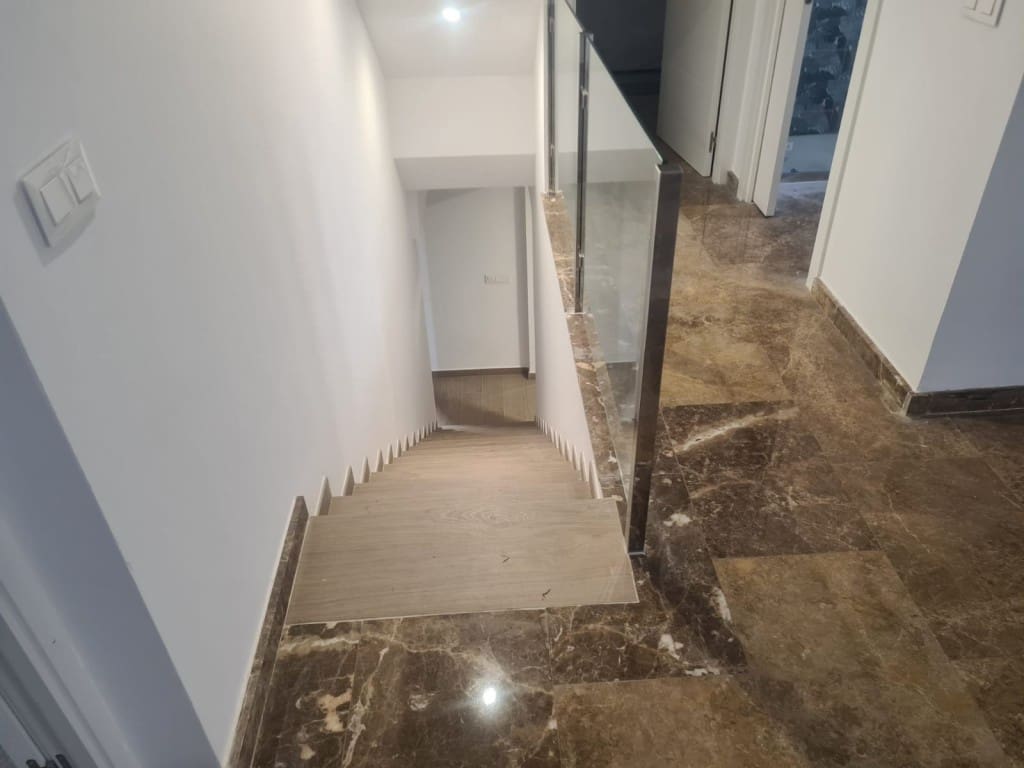 5 Zimmer Villa zu verkaufen in La Nucia mit Pool - 898.000 € (Ref: 10055685)