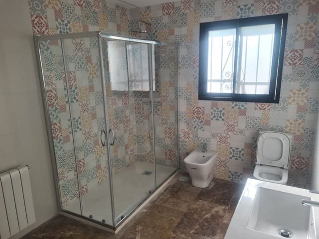5 Zimmer Villa zu verkaufen in La Nucia mit Pool - 898.000 € (Ref: 10055685)