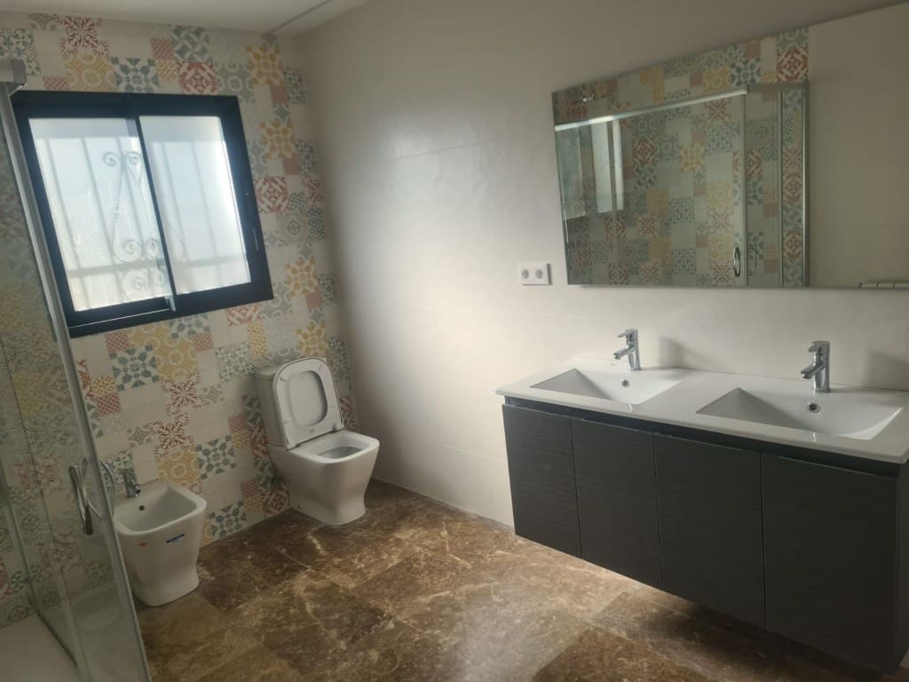 5 Zimmer Villa zu verkaufen in La Nucia mit Pool - 898.000 € (Ref: 10055685)