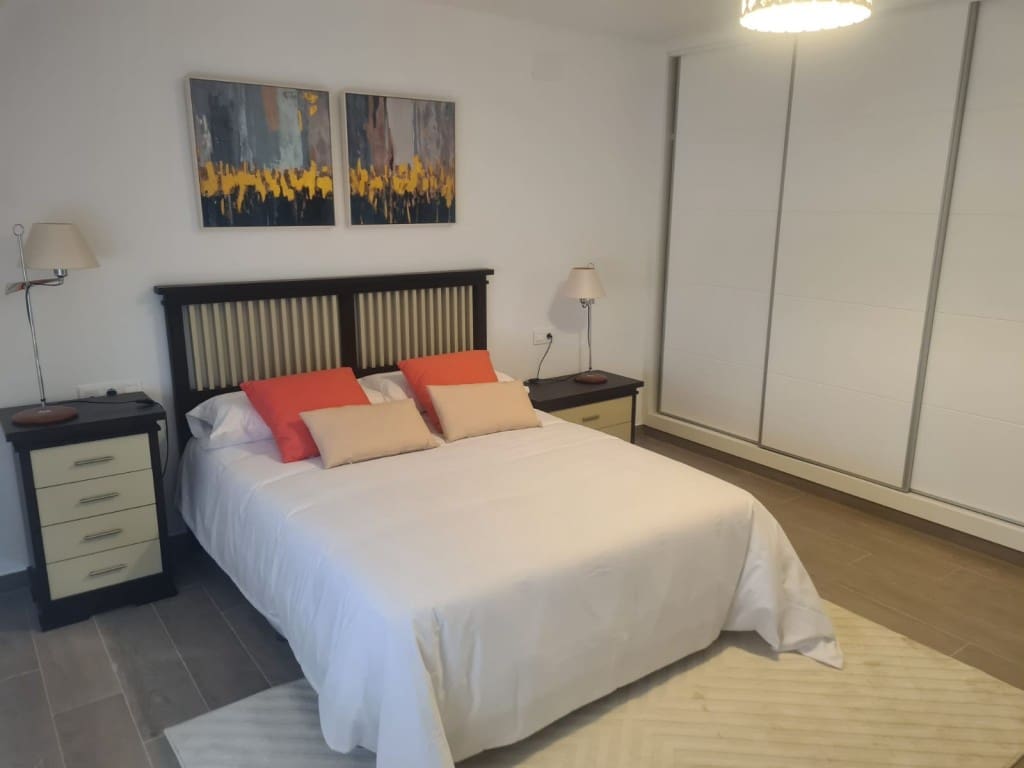 5 Zimmer Villa zu verkaufen in La Nucia mit Pool - 898.000 € (Ref: 10055685)