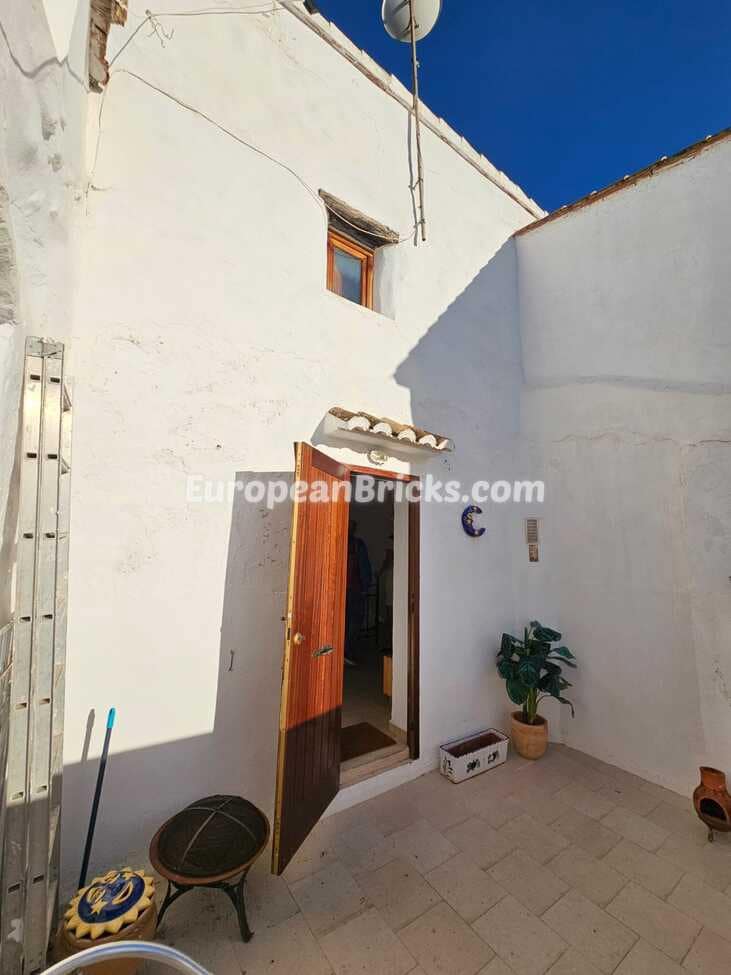 Casa de 3 habitaciones en Xàtiva en venta - 125.000 € (Ref: 10055687)