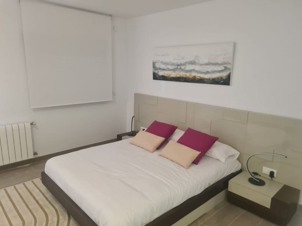 5 makuuhuone Huvila myytävänä paikassa La Nucia mukana uima-altaan - 898 000 € (Ref: 10057862)