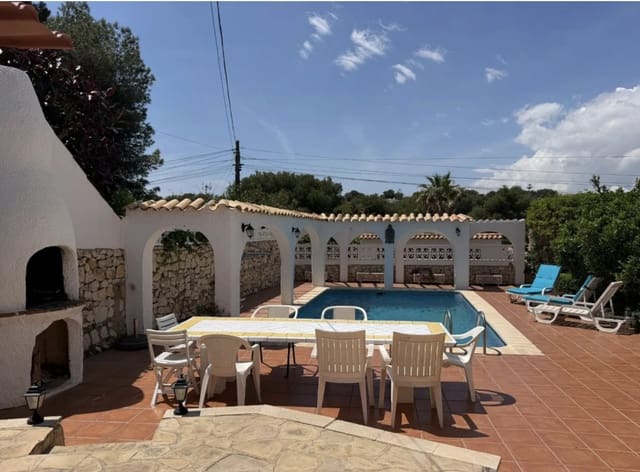 3 makuuhuone Huvila myytävänä paikassa Centro ciudad, Javea / Xàbia mukana uima-altaan - 559 000 € (Ref: 10060190)