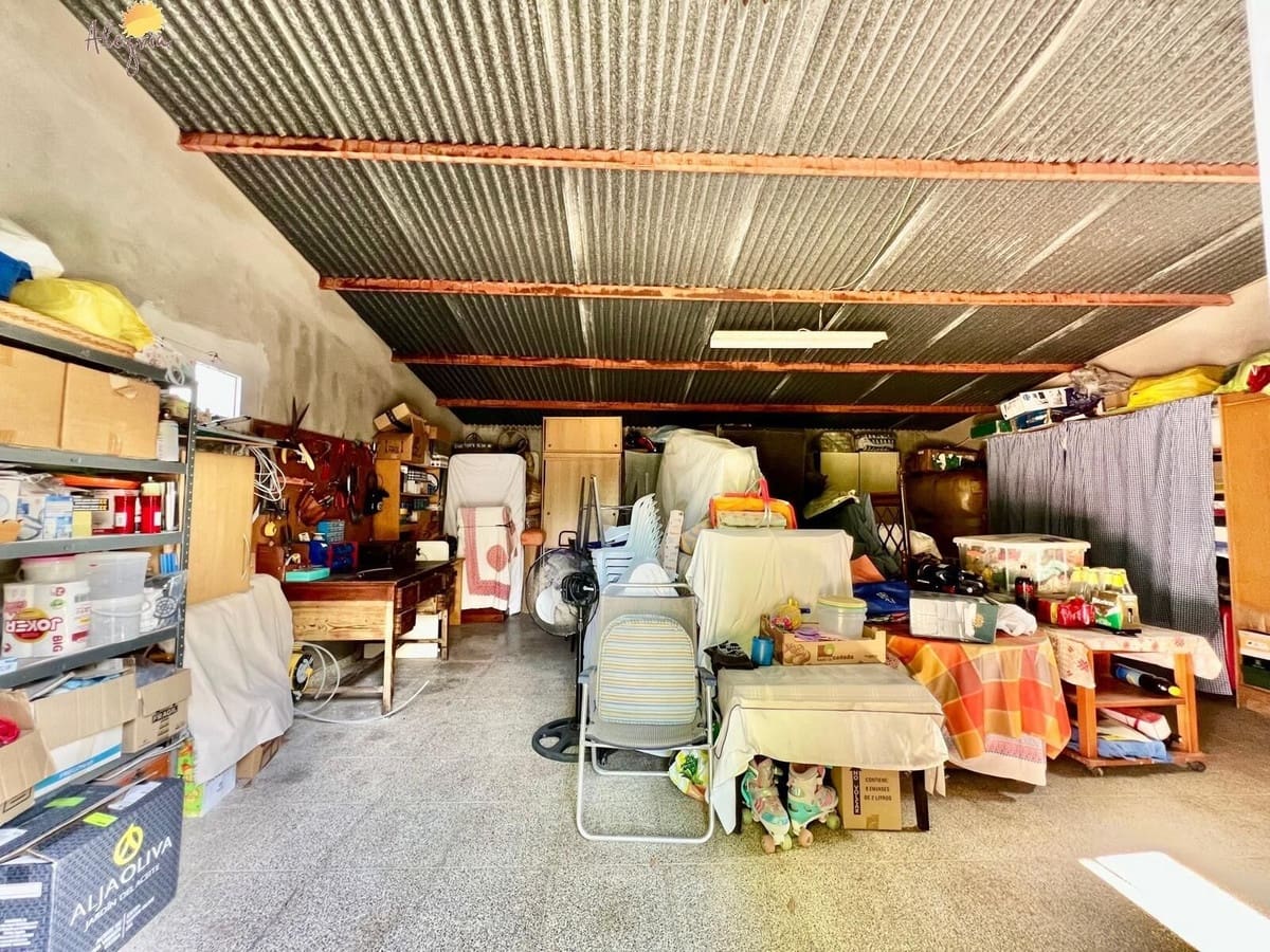 Chalet de 1 habitación en Daya Vieja en venta con piscina garaje - 850.000 € (Ref: 10060197)