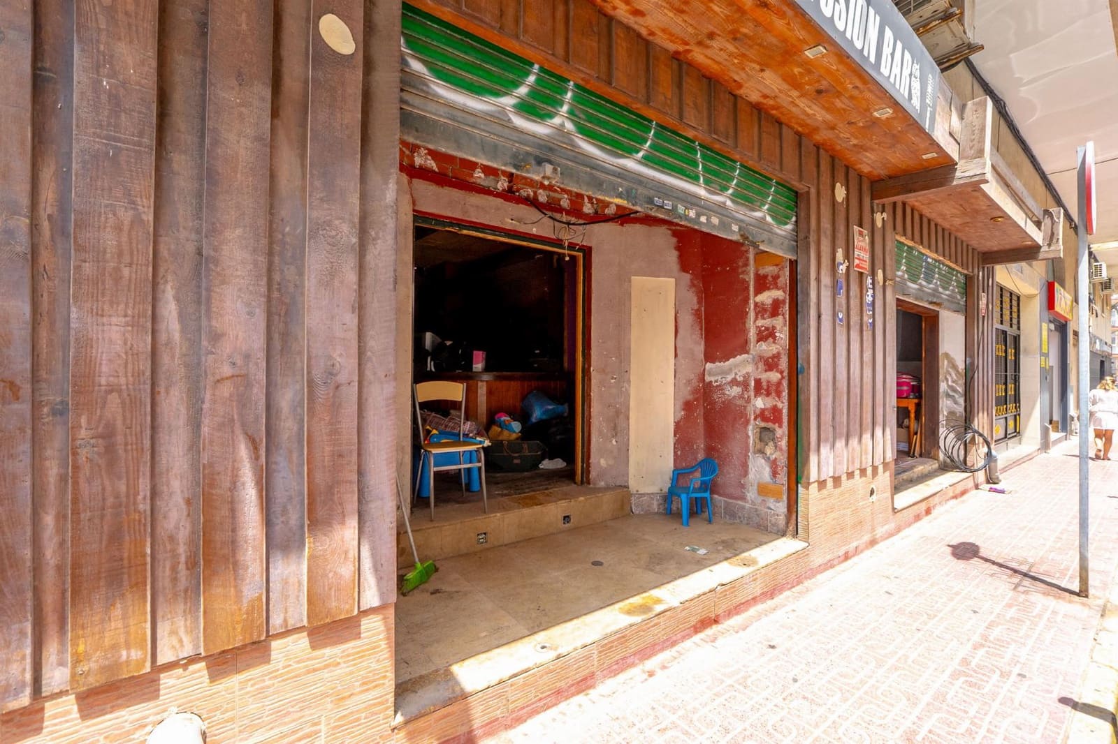 2 bedroom Commercial for sale in Torrevieja - € 149,000 (Ref: 10060201)