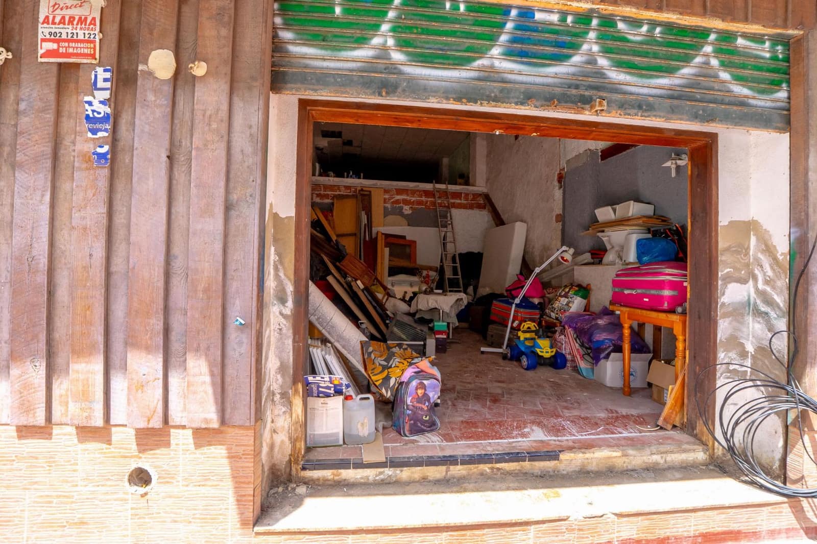 2 bedroom Commercial for sale in Torrevieja - € 149,000 (Ref: 10060201)