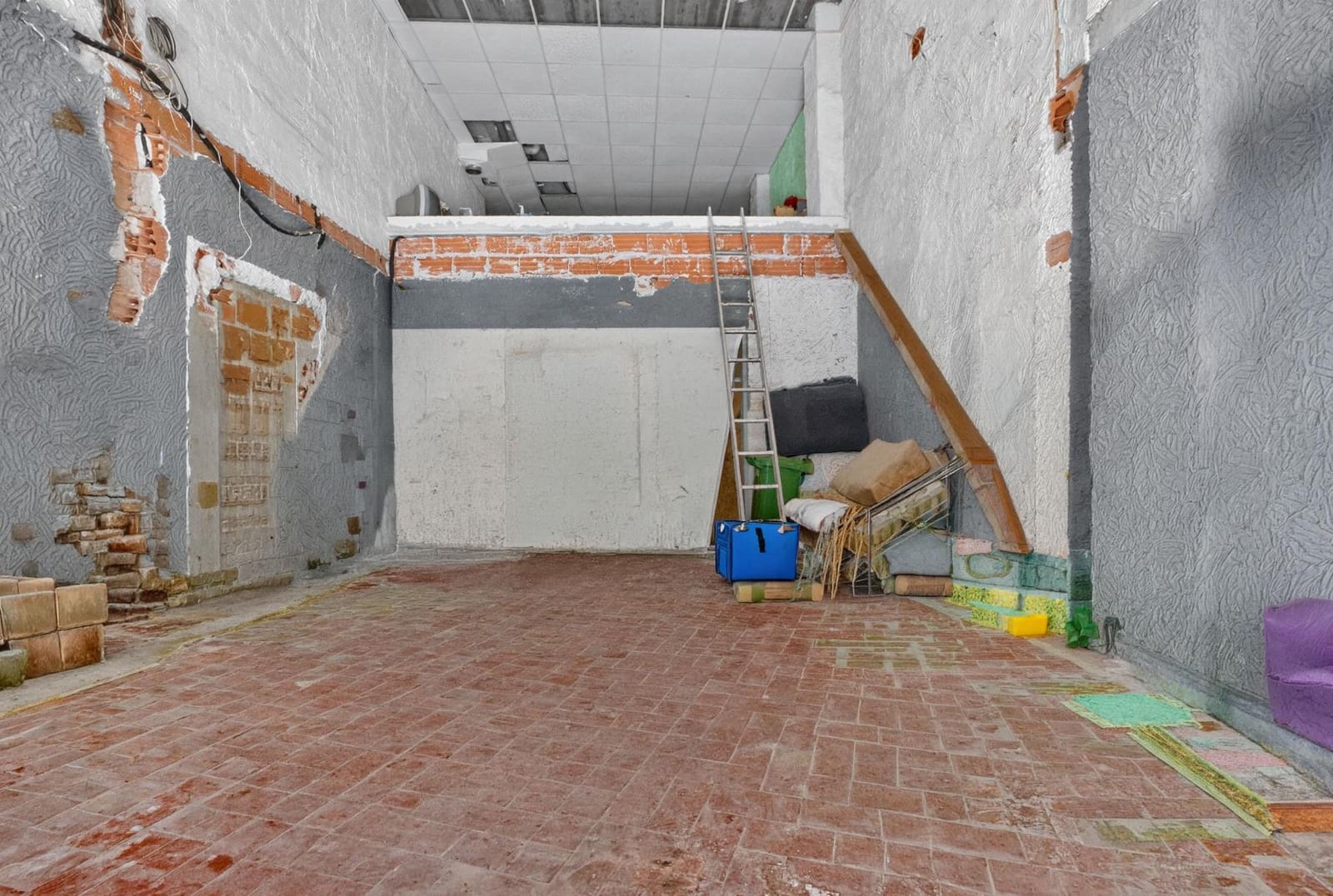 2 bedroom Commercial for sale in Torrevieja - € 149,000 (Ref: 10060201)