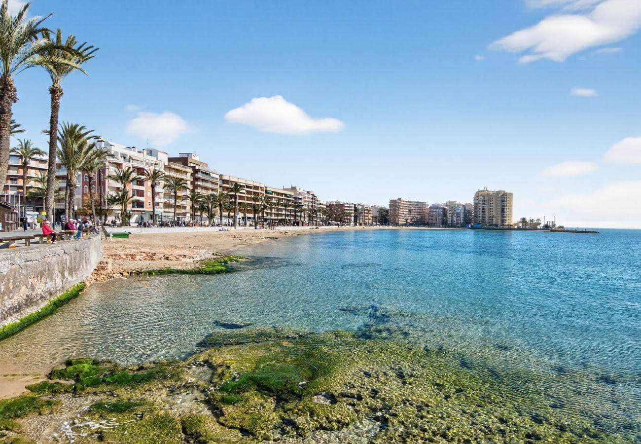 3 slaapkamer Appartement te koop in Torrevieja - € 475.000 (Ref: 10060202)