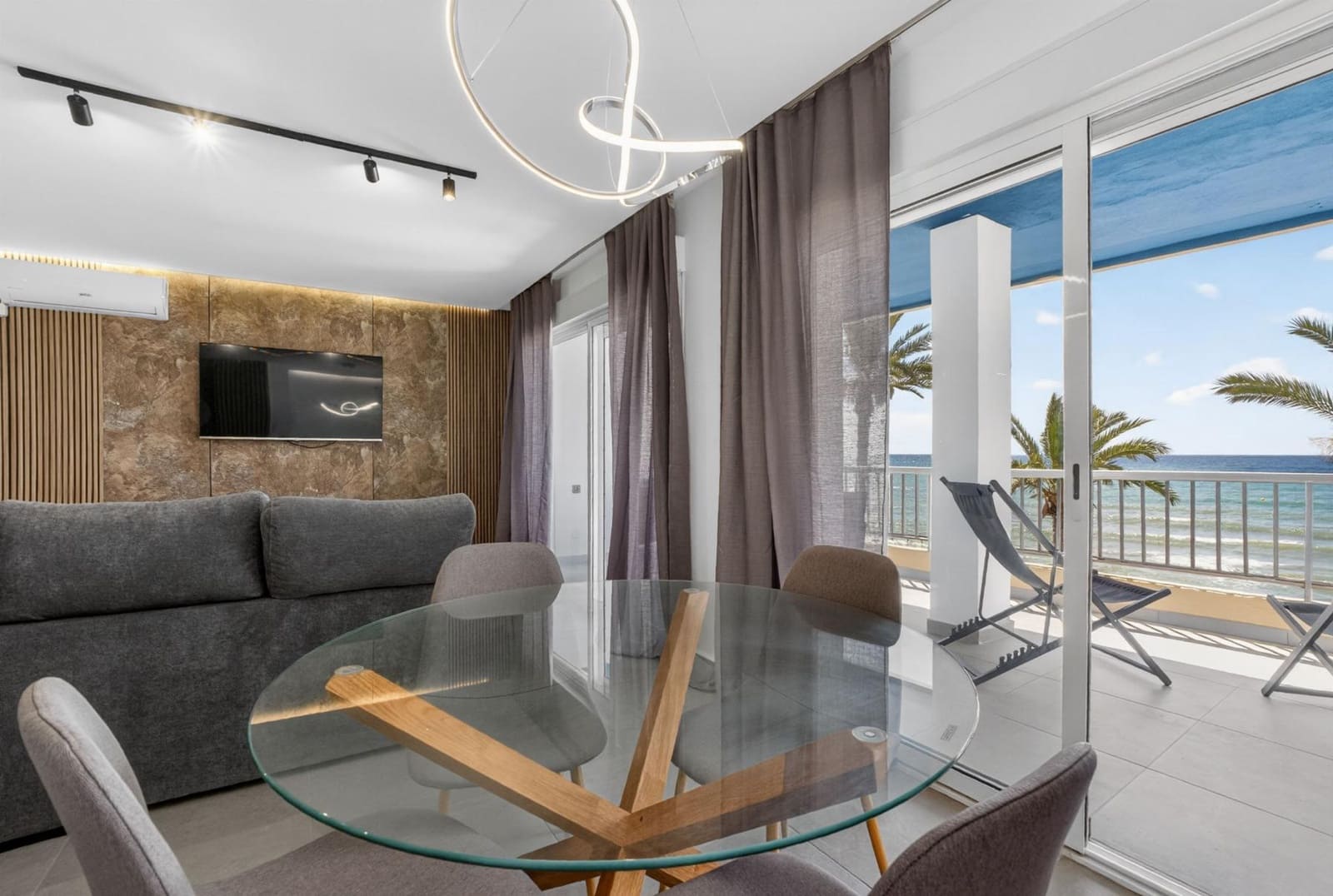 3 slaapkamer Appartement te koop in Torrevieja - € 475.000 (Ref: 10060202)