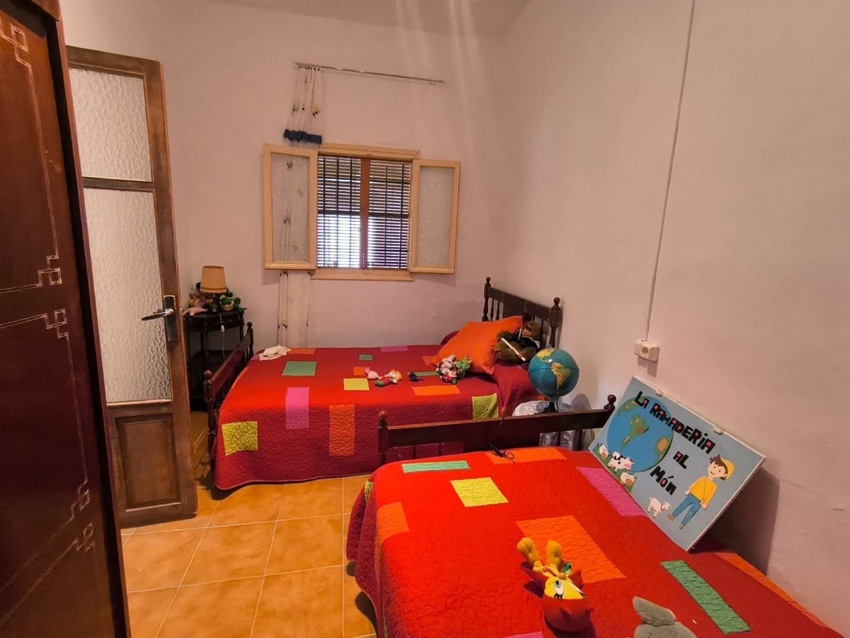 3 chambre Finca/Maison de Campagne à vendre à Pinoso avec garage - 189 000 € (Ref: 10062334)