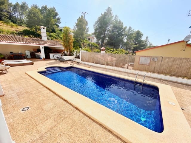 5 Zimmer Villa zu verkaufen in Centro Urbano, Dénia mit Pool Garage - 1.053.000 € (Ref: 10062335)
